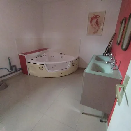 Parfaite Pour Toutes Direction Сasa de vacaciones Fenain